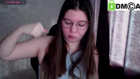 Welcome guys  Pleasure to see you all here  My name is MichaelaTip menu is active Private is open  online show from 02/20/26, 06:37