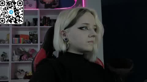 holy_mistresss online show from 05/05/26, 08:44