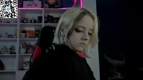 holy_mistresss online show from 05/19/26, 07:58