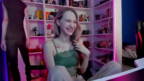 Rumi online show from 01/16/26, 11:03