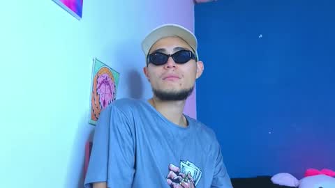      online show from 11/26/25, 08:37