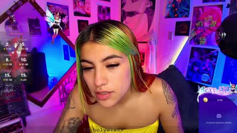 Snapshot of holyeva chatting on 02/07/25, 11:34   online show from 02/07/25, 11:34