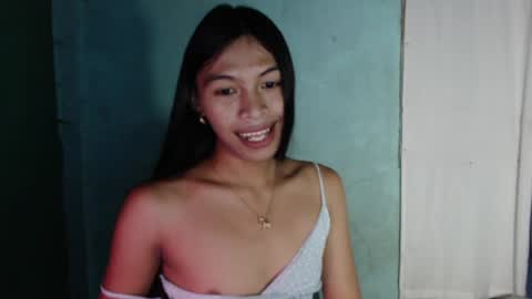 yoshi online show from 04/10/26, 10:42