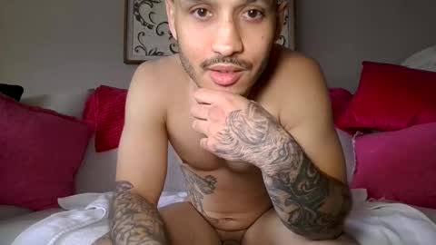 Snapshot of homeboyfromthewest chatting on 04/15/26, 08:20 FuckBoy5000 online show from 04/15/26, 08:20