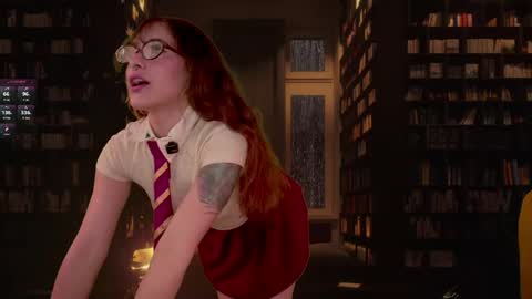 honeeeey_ online show from 04/04/26, 09:23