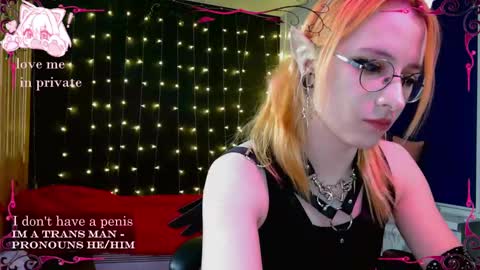 Honelints boyblonde hair AsterMIntfemboybrown hair online show from 03/11/25, 10:09