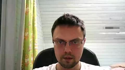 Snapshot of honesttojoy chatting on 01/11/25, 06:54 Henry online show from 01/11/25, 06:54