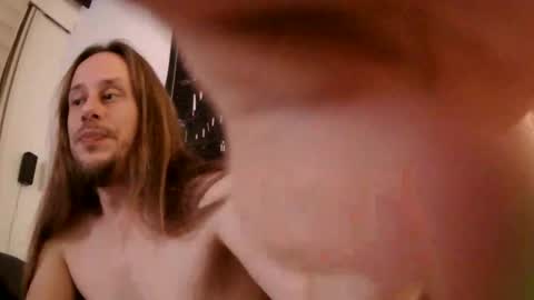 Snapshot of honey_and_heat chatting on 09/26/25, 08:46 Honey and Heat online show from 09/26/25, 08:46