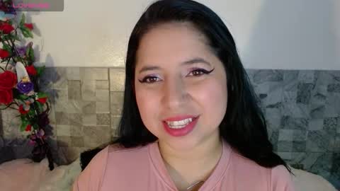 Snapshot of honey_aphrodite chatting on 02/03/26, 10:31 vivis online show from 02/03/26, 10:31