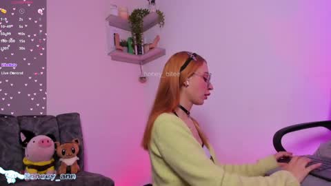  Hi Im  Annie  vic   Your dreams came true  online show from 04/01/26, 11:46