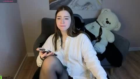 Honey online show from 05/19/26, 01:56