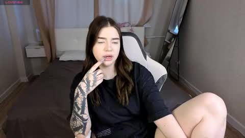 Honey online show from 05/27/26, 01:13