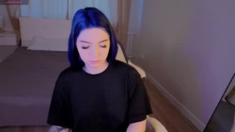 Honey online show from 06/04/26, 01:55