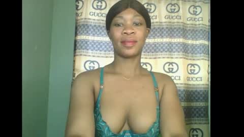 Flora online show from 11/08/25, 09:09