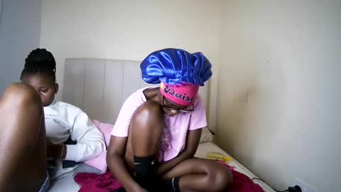 Snapshot of honey_drop1 chatting on 02/07/26, 10:30 honey drop online show from 02/07/26, 10:30