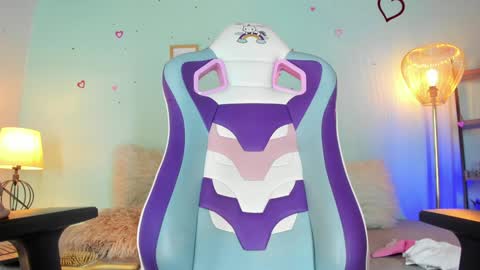 HONEY online show from 12/27/24, 08:28