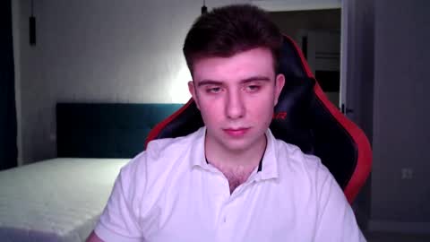 Wolfy online show from 03/05/25, 08:21