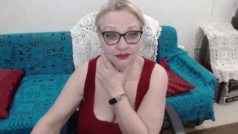 Honey Lady online show from 11/08/25, 10:04