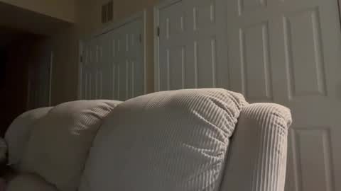 honey_man14 online show from 12/10/24, 08:19