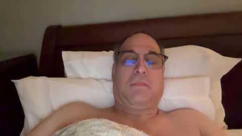 honey_man14 online show from 02/23/25, 02:35