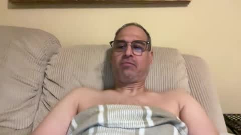 honey_man14 online show from 10/08/25, 08:01