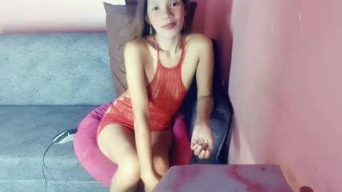 honey_mollyxx online show from 10/13/25, 02:11
