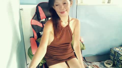 Snapshot of honey_mollyxx chatting on 06/28/26, 03:34 honey_mollyxx online show from 06/28/26, 03:34