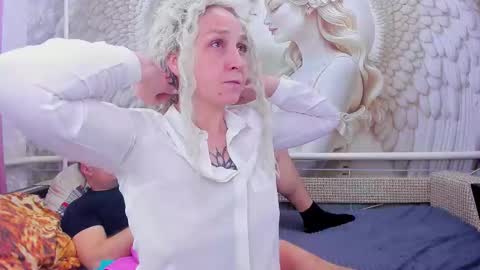 CHRISTIE and HERALD online show from 01/08/26, 11:45