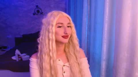 honey_sunset online show from 10/12/25, 02:27