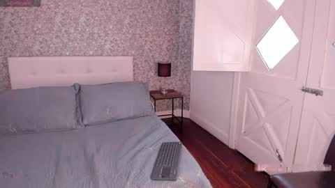 honey_sweet777 online show from 05/05/26, 08:06