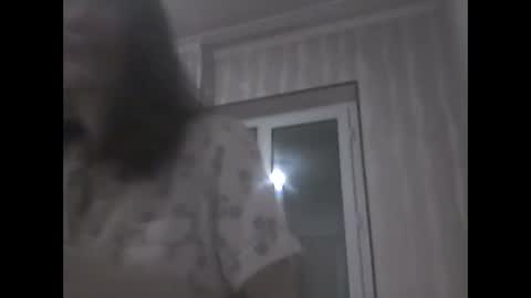 honey_yuzu online show from 10/14/25, 02:29