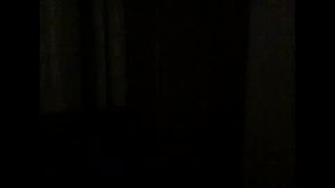 honey_yuzu online show from 10/27/25, 03:16