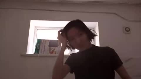 honey_yuzu online show from 02/01/26, 06:56