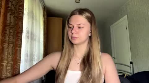Klara online show from 06/03/26, 11:02