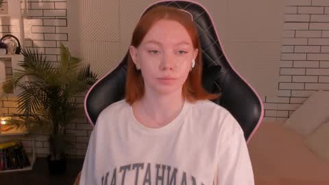 honeyautumn online show from 12/06/24, 02:57