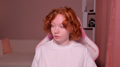 honeyautumn online show from 01/10/25, 12:49