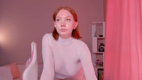 honeyautumn online show from 02/23/25, 03:13