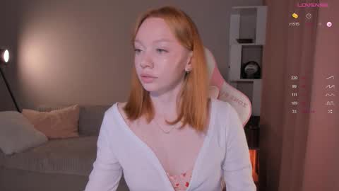 honeyautumn online show from 10/12/25, 08:41