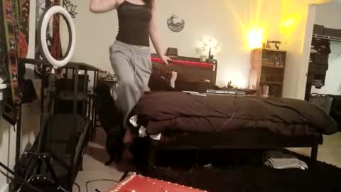 Honeybb online show from 03/21/26, 09:25