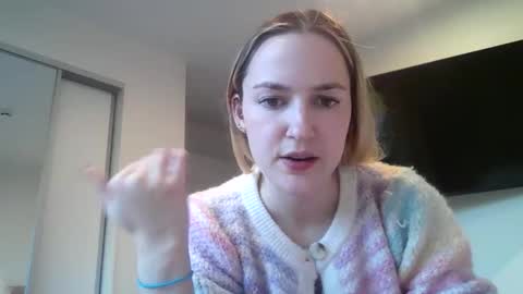 honeyblakex online show from 06/09/26, 04:24