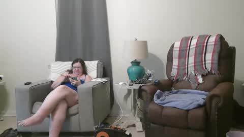 Snapshot of honeybuns344636 chatting on 02/27/25, 11:10 Honey online show from 02/27/25, 11:10