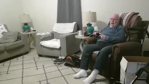 Snapshot of honeybuns344636 chatting on 03/09/25, 02:10 Honey online show from 03/09/25, 02:10