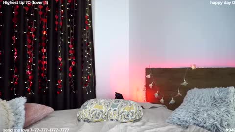 Snapshot of honeycarrol chatting on 02/28/25, 06:52 HoneyCarrol online show from 02/28/25, 06:52