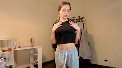 Masha online show from 04/01/26, 02:25