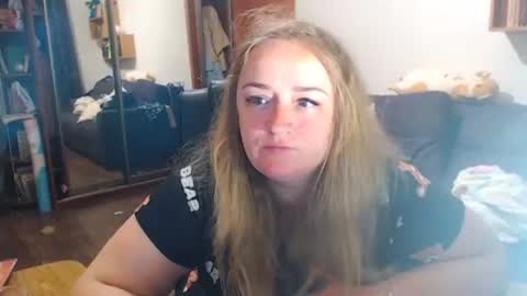 HoneydewMolly online show from 05/20/26, 05:52