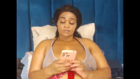 honeydropsxx2 online show from 03/14/26, 10:48