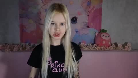 Lisa online show from 02/17/26, 04:20