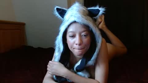 Snapshot of honeygoldenbaddie24 chatting on 01/12/26, 06:13 honeygoldenbaddie24 online show from 01/12/26, 06:13