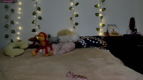 Mila K online show from 01/09/25, 02:11