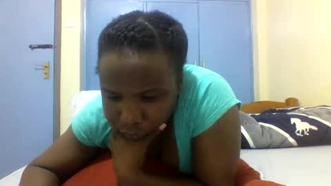 Honeymuny online show from 11/01/25, 08:33